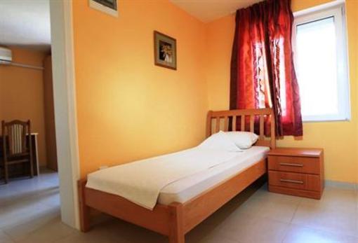 фото отеля Zodiac Apartments