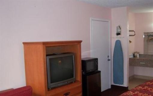 фото отеля America's Best Inn Jackson