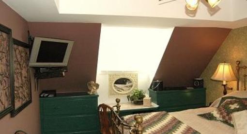 фото отеля A Newfound Bed & Breakfast