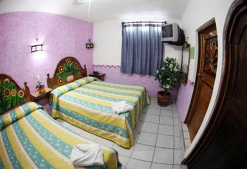 фото отеля Hotel La Casita Morelia