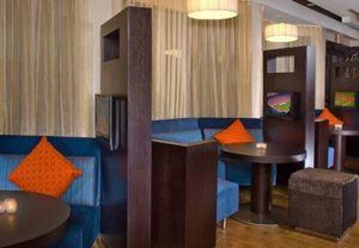 фото отеля Courtyard Hotel Highway 401 Kingston