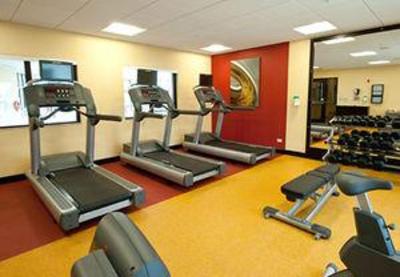 фото отеля Courtyard Hotel Highway 401 Kingston