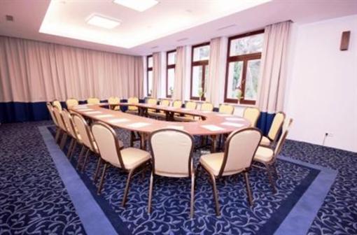 фото отеля Hotel Park Rekreacyjno Biznesowy Las Woda Wilga