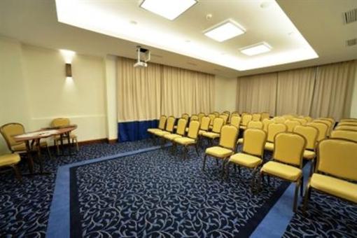 фото отеля Hotel Park Rekreacyjno Biznesowy Las Woda Wilga