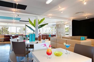 фото отеля La Grande Baie Resort La Palmyre