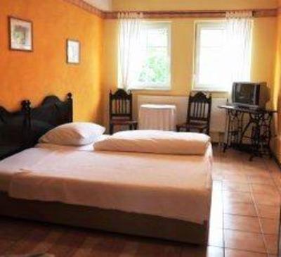 фото отеля Hotel Brauhaus Obermuhle Braunfels