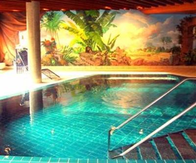 фото отеля Hotel Quellenhof Garni mit Thermalbad Bad Urach