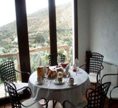фото отеля Hotel Meson Rural Caseria 7 Fuentes Hinojares
