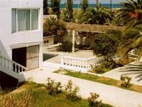 Mariliza Beach Bungalows