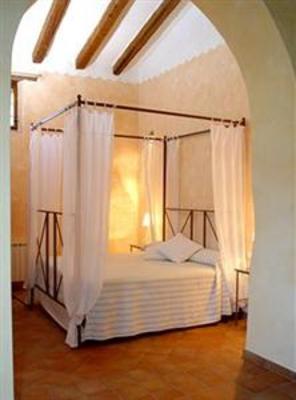 фото отеля Hostal del Castell de Gimenelles
