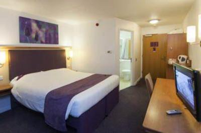 фото отеля Premier Inn Leeds / Bradford Airport