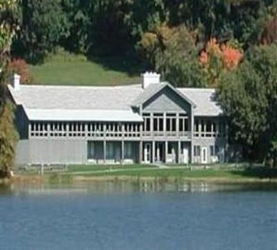 фото отеля Peaks of Otter Lodge