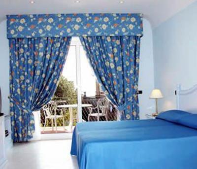 фото отеля Relais Posillipo Hotel Naples