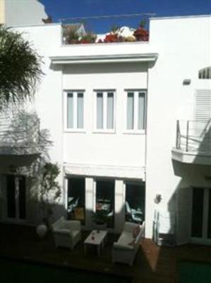 фото отеля Hostal Alcoba