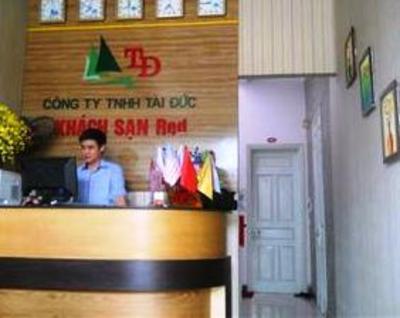 фото отеля Red Hotel Thuy Khue