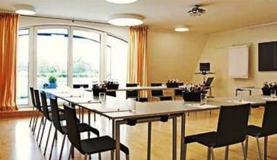 фото отеля Hotel Sonne Rheda-Wiedenbruck