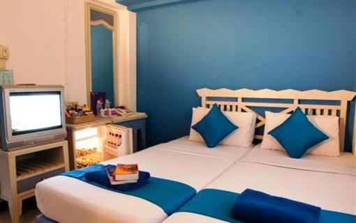 фото отеля Sawasdee Banglumpoo Inn