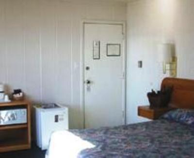 фото отеля Sun-n-Sand Lodge