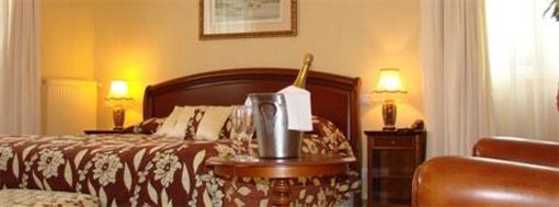фото отеля Hostellerie Domaine de Montgivroux