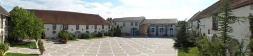 фото отеля Hostellerie Domaine de Montgivroux
