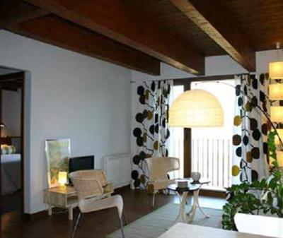 фото отеля Apartamentos Rurales La Casa del Muro Sos del Rey Catolico