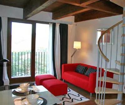 фото отеля Apartamentos Rurales La Casa del Muro Sos del Rey Catolico