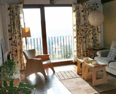 фото отеля Apartamentos Rurales La Casa del Muro Sos del Rey Catolico