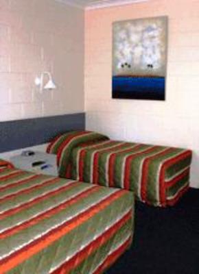 фото отеля Central Point Motel