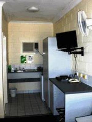 фото отеля Central Point Motel