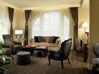 фото отеля Alexis Hotel - a Kimpton Hotel
