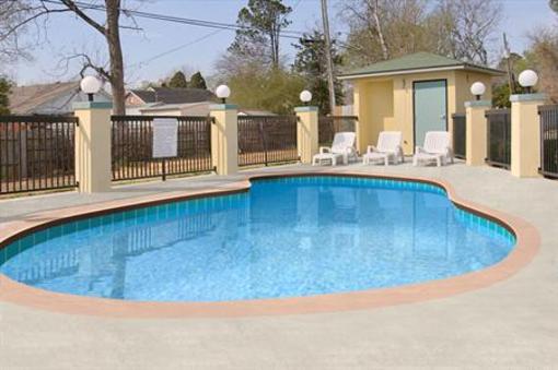 фото отеля Selma Days Inn and Suites