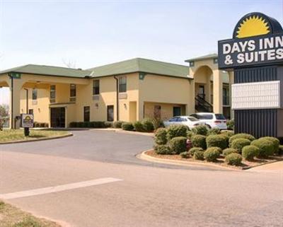 фото отеля Selma Days Inn and Suites