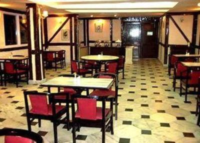 фото отеля Dunsvirk Court Mussoorie