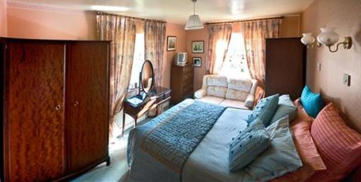 фото отеля Thorne Cottage Hotel Yeovil