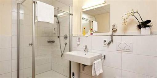 фото отеля Schumacher Hotel Filderstadt