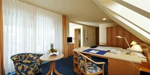 фото отеля Schumacher Hotel Filderstadt