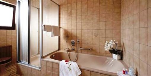 фото отеля Schumacher Hotel Filderstadt
