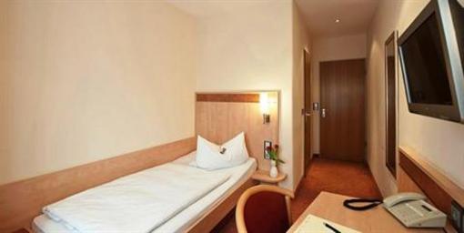 фото отеля Schumacher Hotel Filderstadt