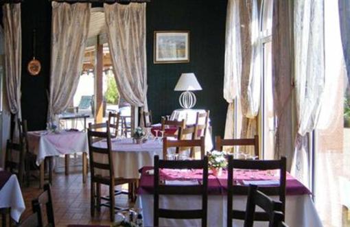 фото отеля L'Auberge d'Occitanie Pont-du-Casse