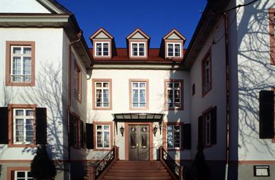 фото отеля Herrenhaus Von Löw Hotel Bad Nauheim