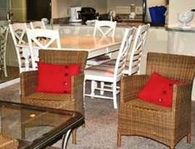 фото отеля ResortQuest Vacation Rentals One Seagrove Place Santa Rosa Beach