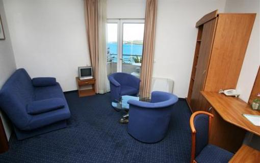 фото отеля Viktorija Hotel Seget Vranjica