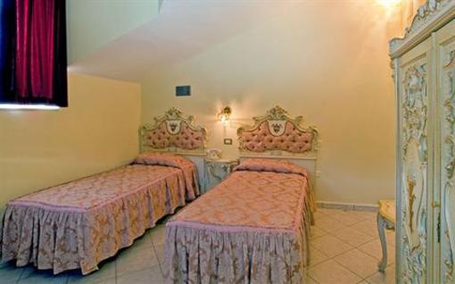 фото отеля Hotel Villa Antica Eboli