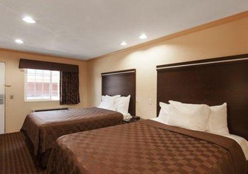 фото отеля Rodeway Inn National City