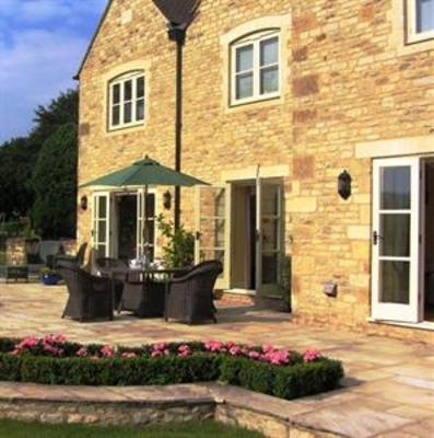 фото отеля Willowside B&B Cheltenham