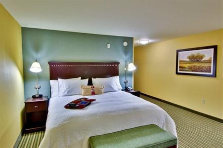 фото отеля Hampton Inn & Suites Moreno Valley