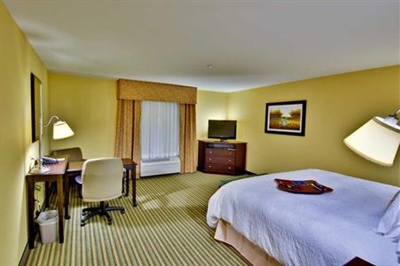 фото отеля Hampton Inn & Suites Moreno Valley