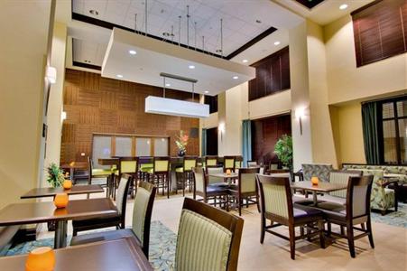 фото отеля Hampton Inn & Suites Moreno Valley