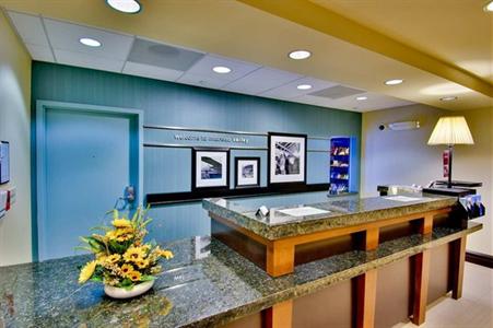 фото отеля Hampton Inn & Suites Moreno Valley