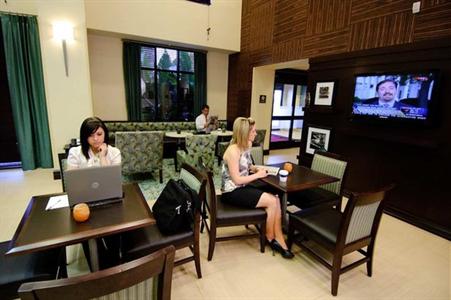 фото отеля Hampton Inn & Suites Moreno Valley